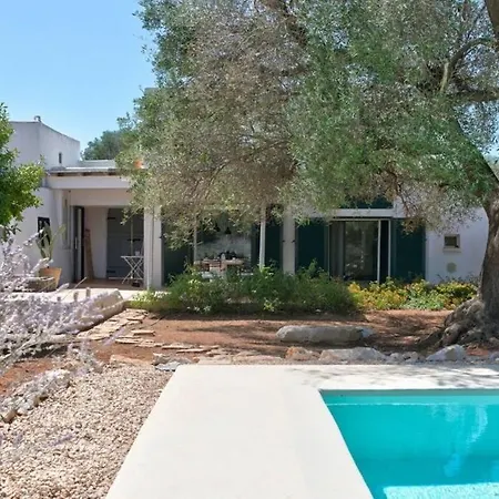 Trullo Cristiana Latiano