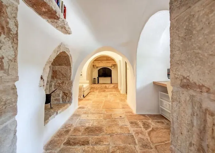 Trullo Cristiana Latiano